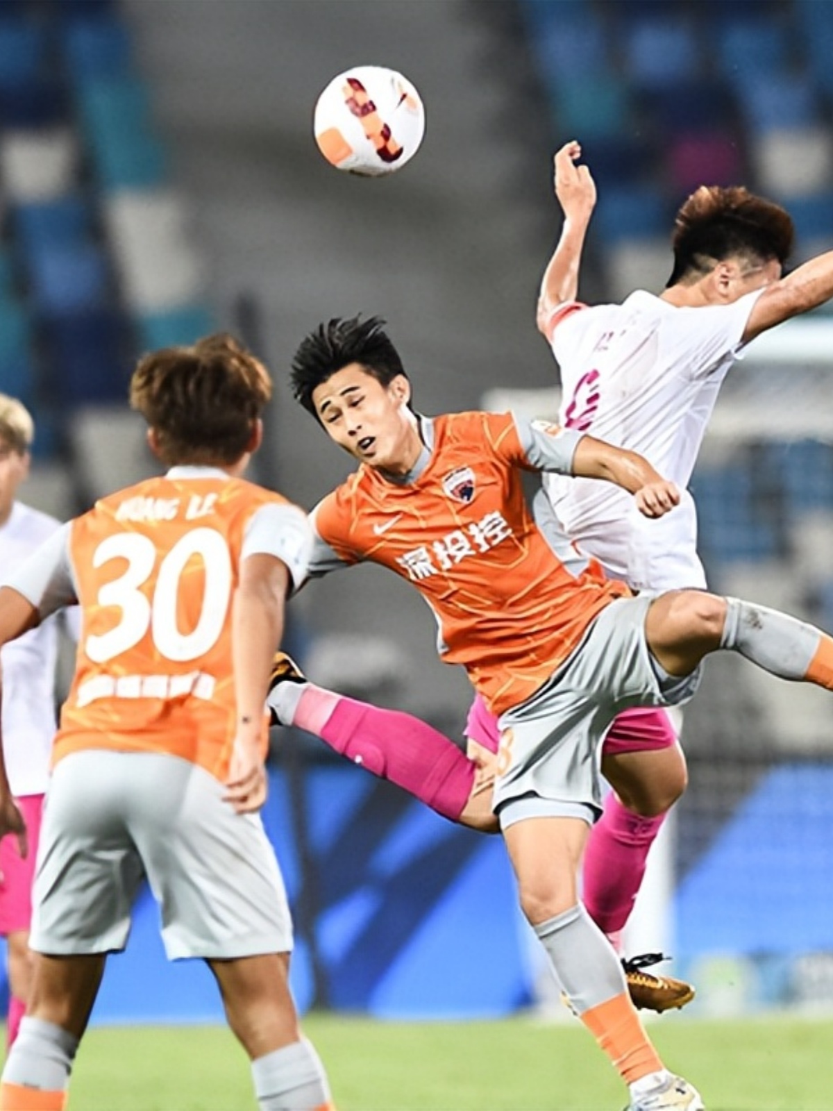 申花闷平鲁能苏宁跌入降级区华夏进球力保不败的简单介绍