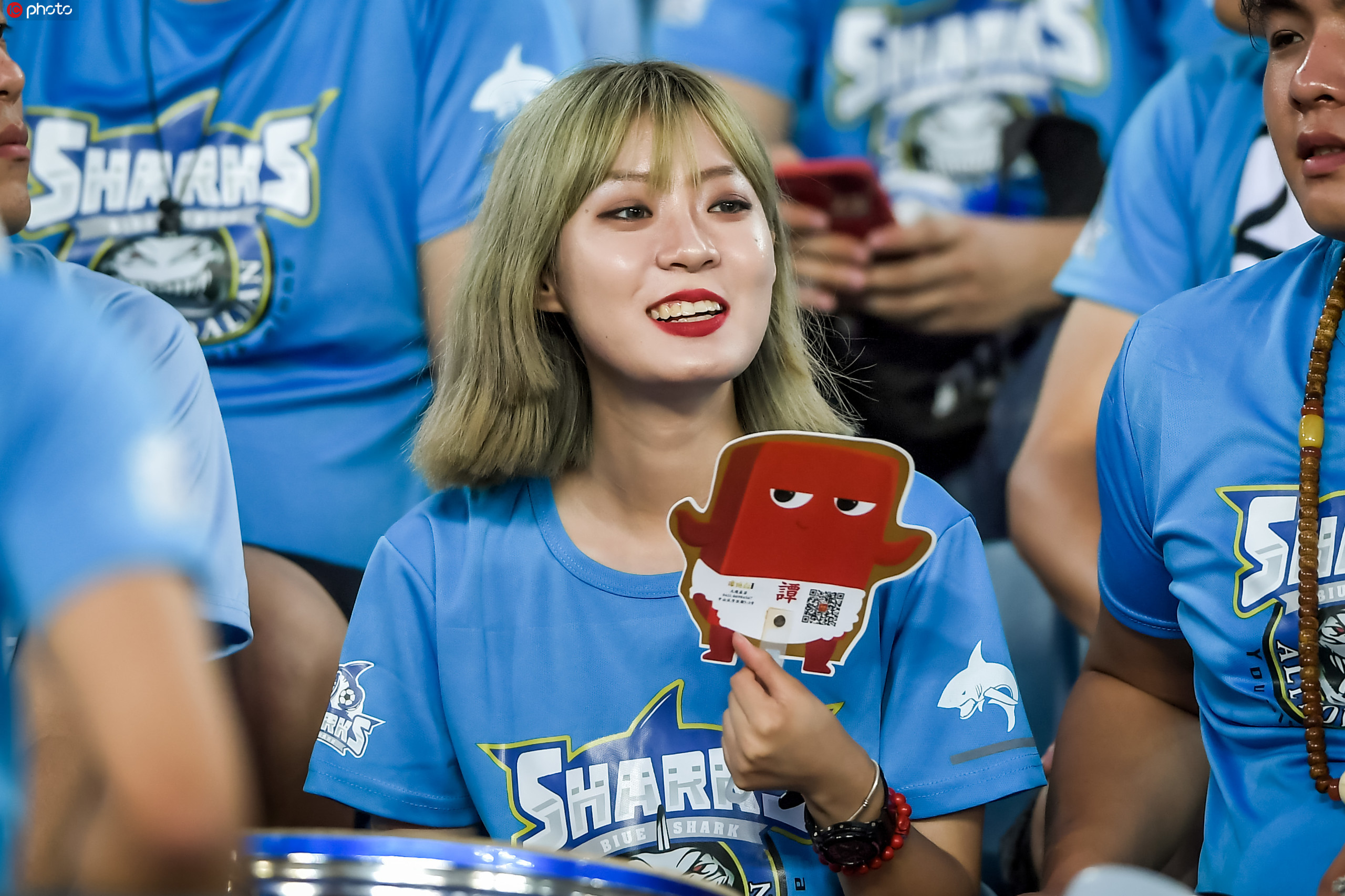 开云体育平台APP-汉堡球迷在全国范围内展开激烈呐喊