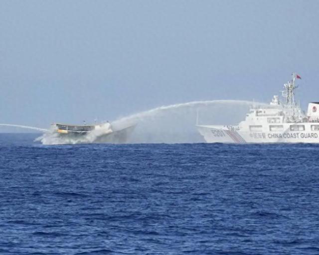 包含西珲两队比分胶着，紧张气氛持续升级的词条