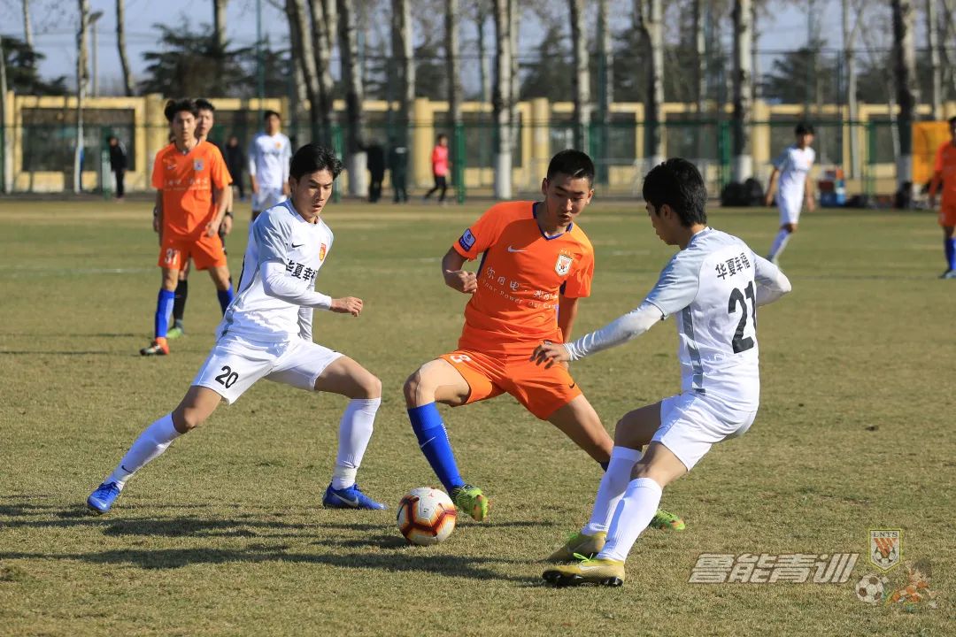 包含巴塞罗那预备队大胜法兰克福青年队，青训成果显著！的词条