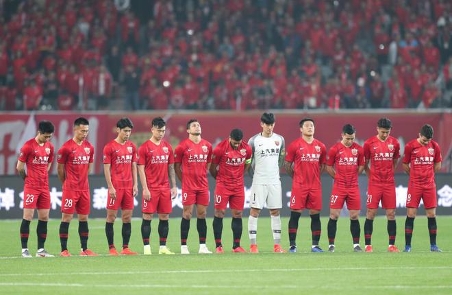 开云体育官方网站-包含上港将出战深圳佳兆业，争取取得三分的词条