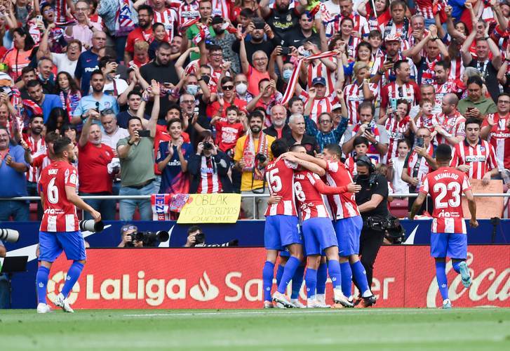 包含塞维利亚队凭借团结争夺胜利，保持良好表现的词条