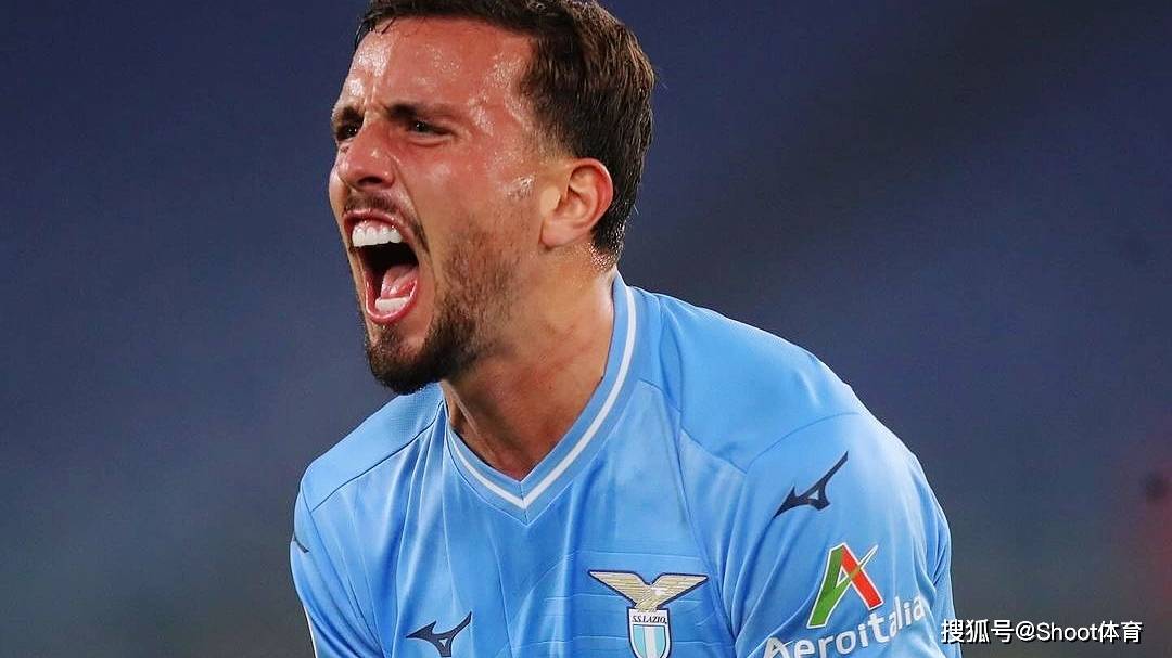 奥格斯堡客场大胜，球队信心大增的简单介绍