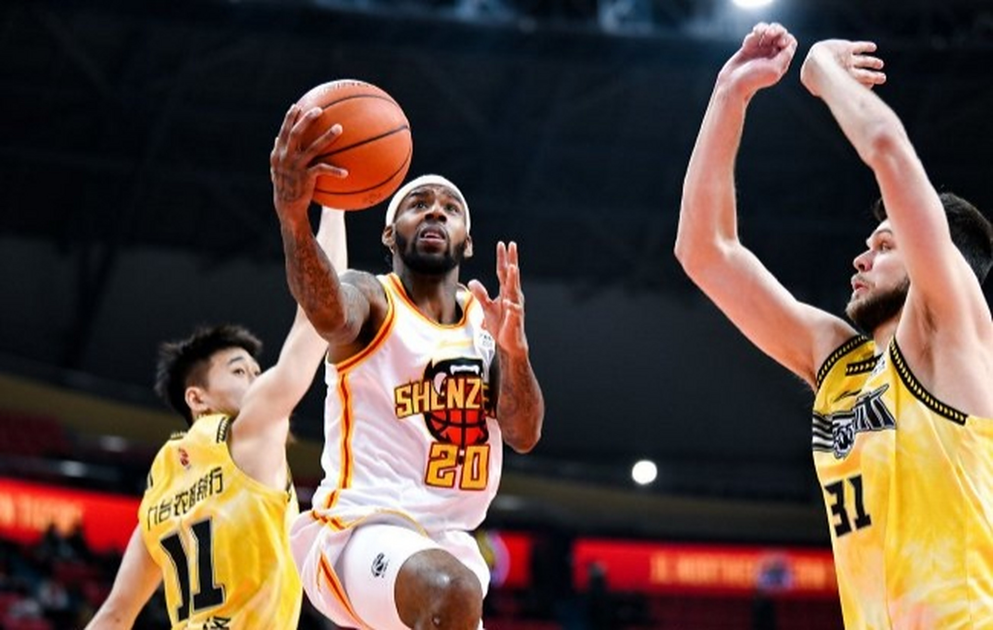 深圳队客场负于吉林队，无缘胜利