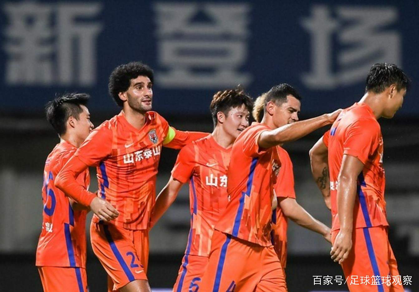 河北队大胜对手，领先半决赛