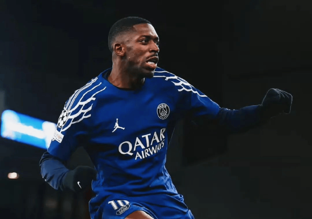 关于巴黎圣日耳曼大幅战胜圣埃蒂安，继续领跑积分榜！的信息