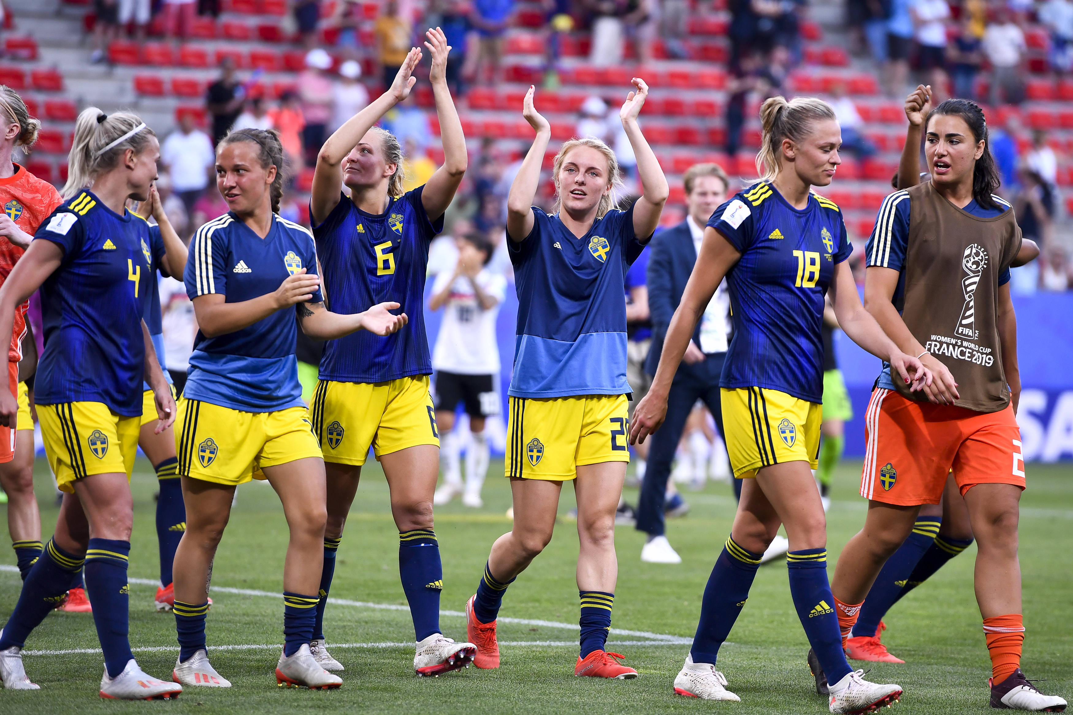 开云官网-荷兰险胜瑞典，晋级之路仍遥远的简单介绍