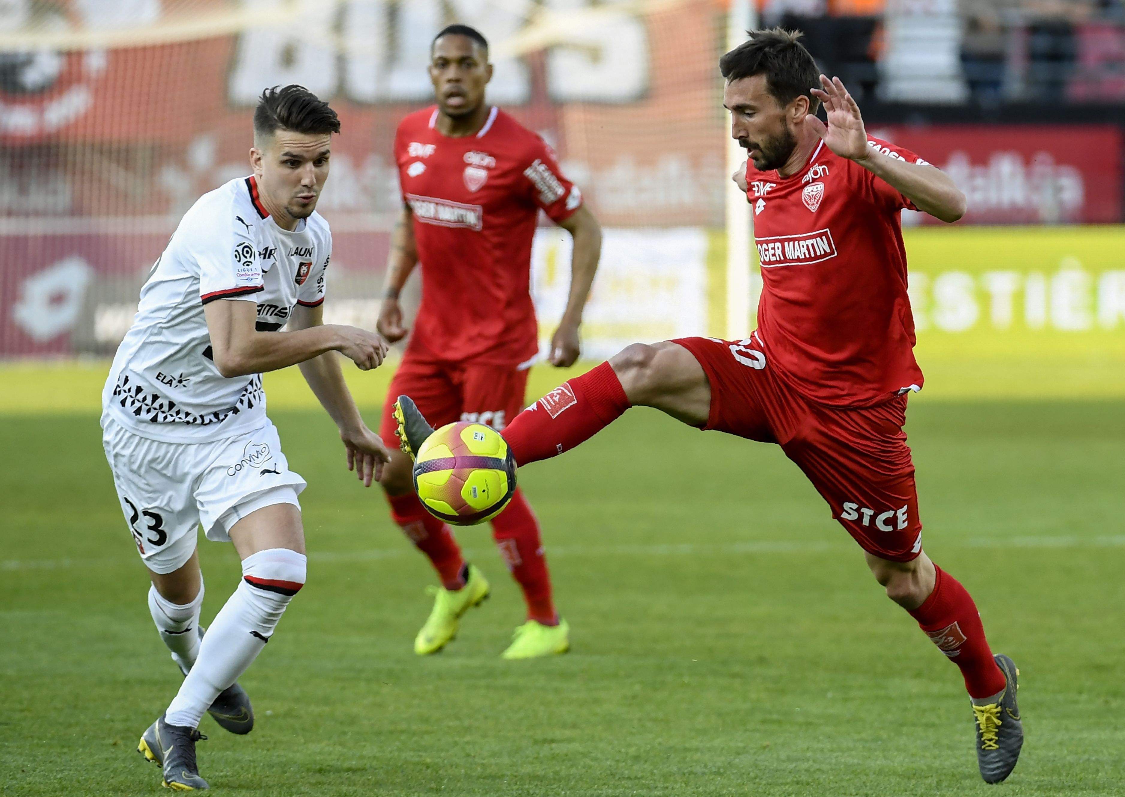 荷兰大胜北马其顿,欧洲杯小组赛全胜 荷兰大胜北马其顿,欧洲杯小组赛全胜