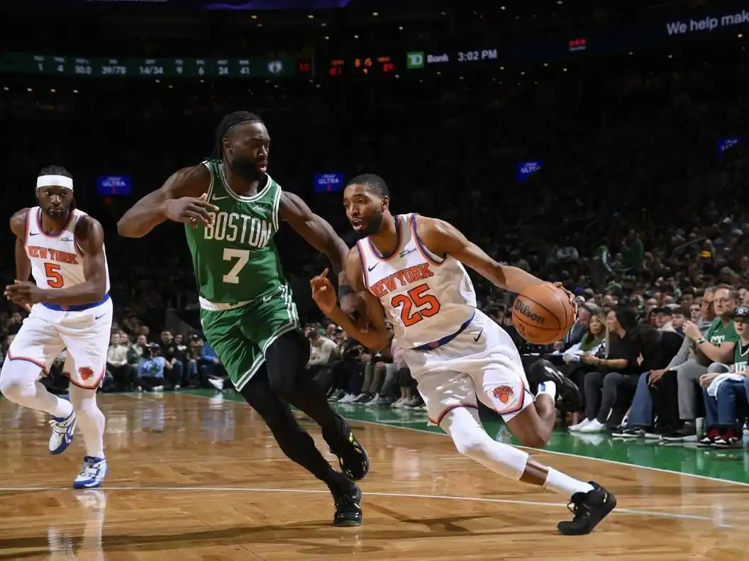 开云体育登录-关于欧冠焦点战：湖人vs凯尔特人，爆冷引发表现神勇的信息