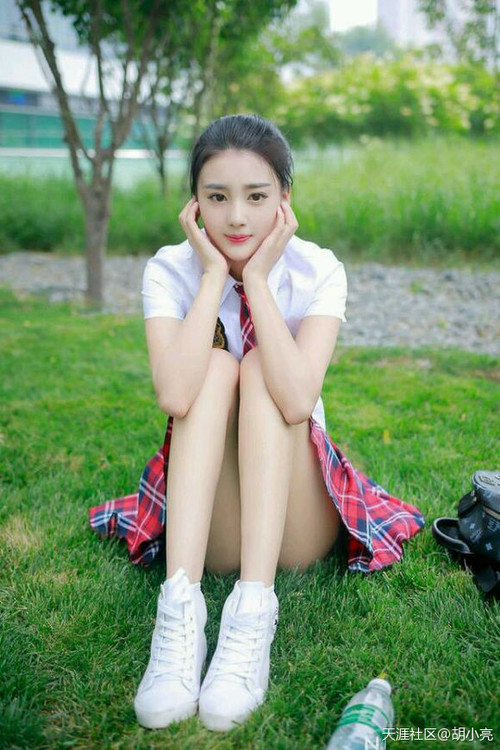 双重震撼,罗马足球霸业席卷新西兰,苏亚雷斯F1街道赛奇迹接管