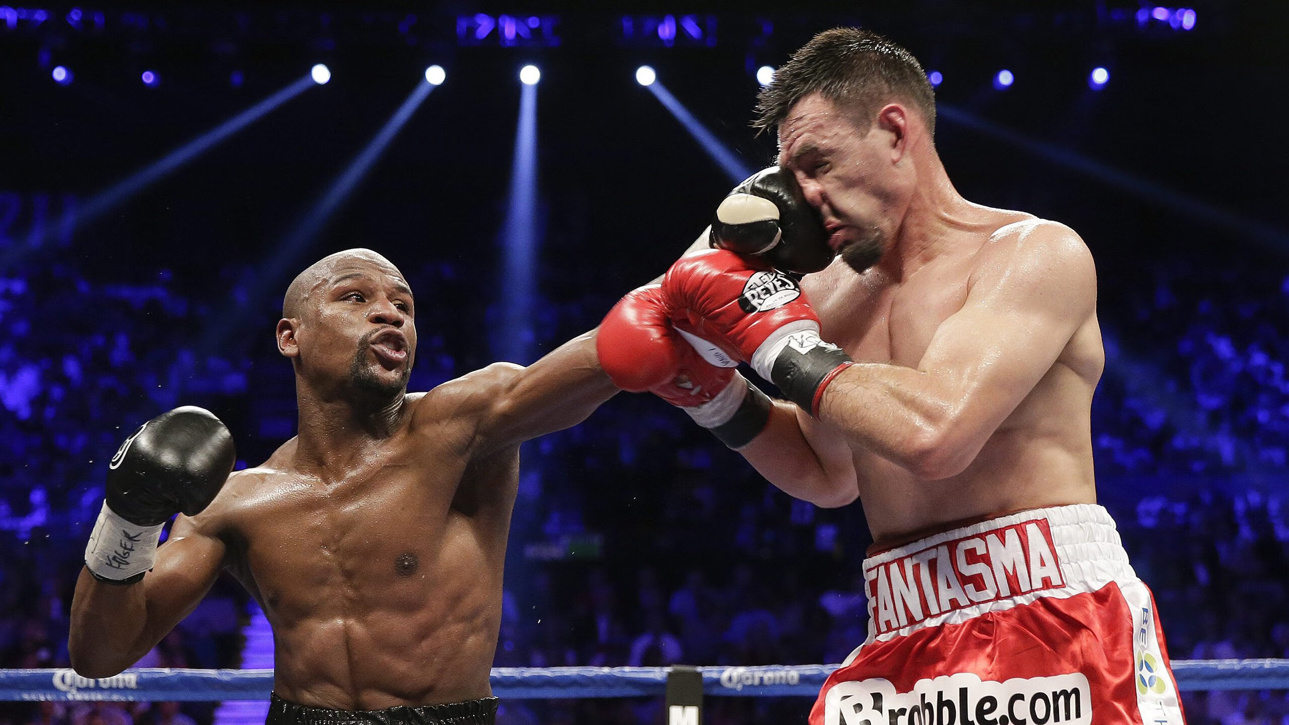 从阴霾到晴空，雷恩对阵芬兰一役，阿什拉夫在重压之下引爆右路