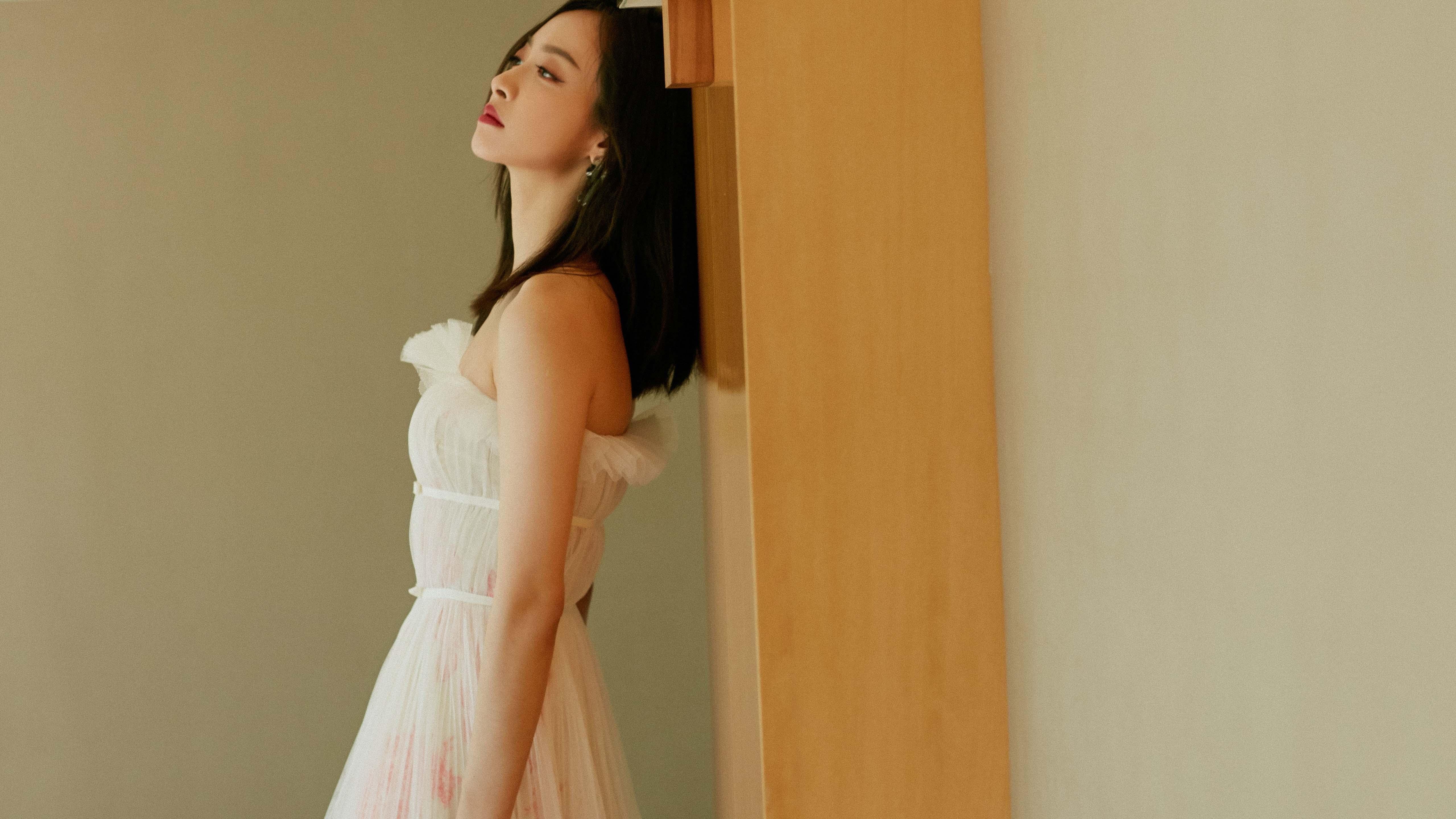 足球世界的双重盛宴，西甲国家德比激情对决，新西兰生死战逆袭韩国