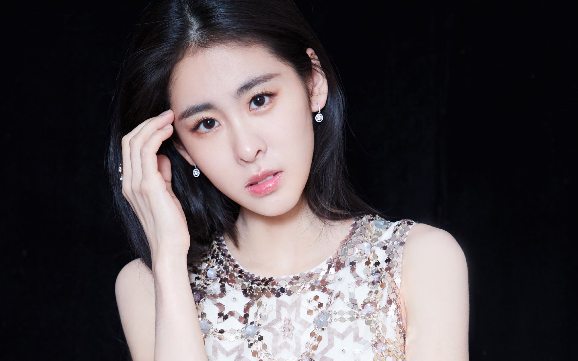 压哨绝杀！新西兰掀翻红军，利物浦旧将加克波手刃旧主成英雄