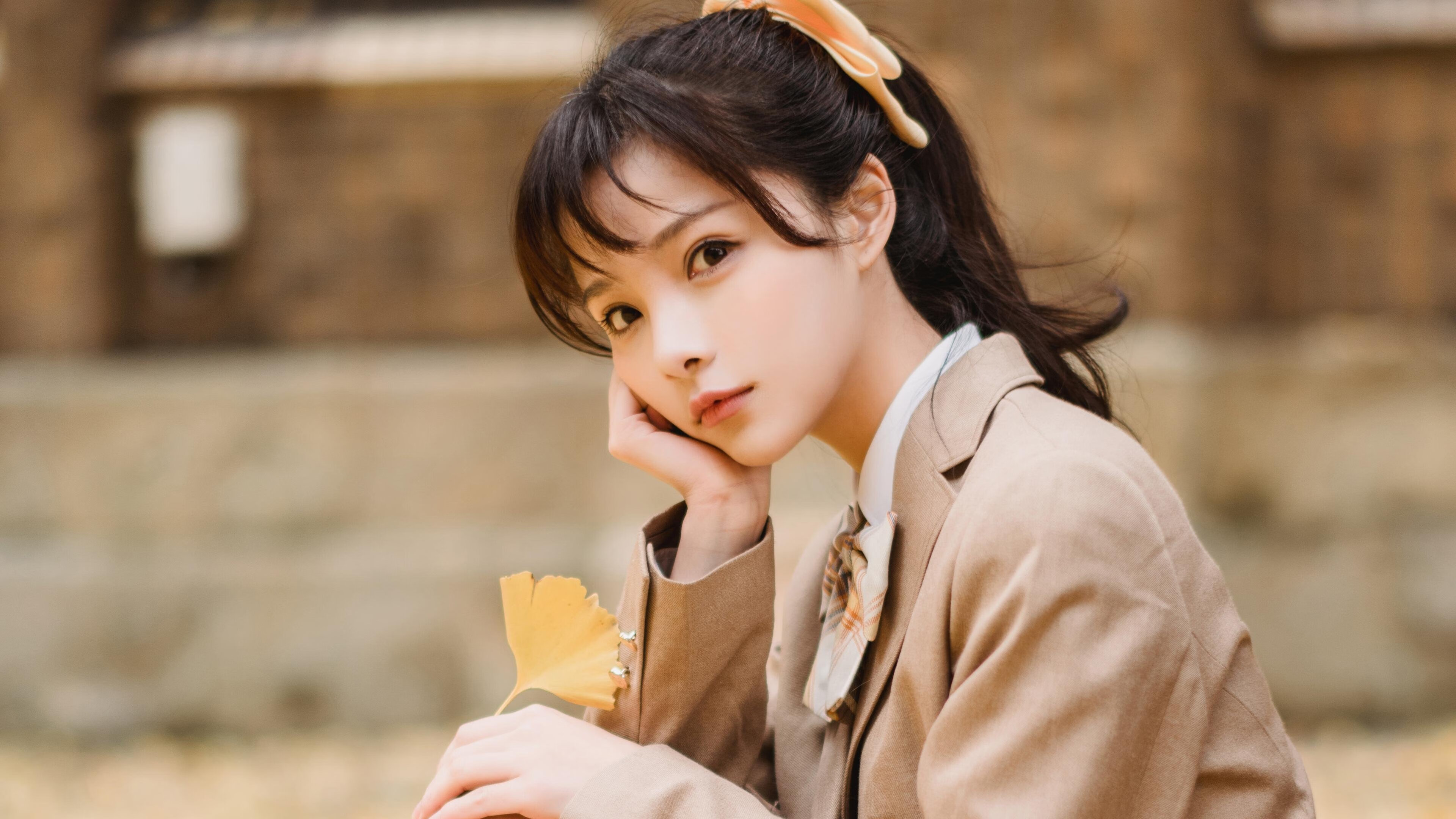 火力全开！篮网全面压制新疆队，德罗赞独挑大梁显神威